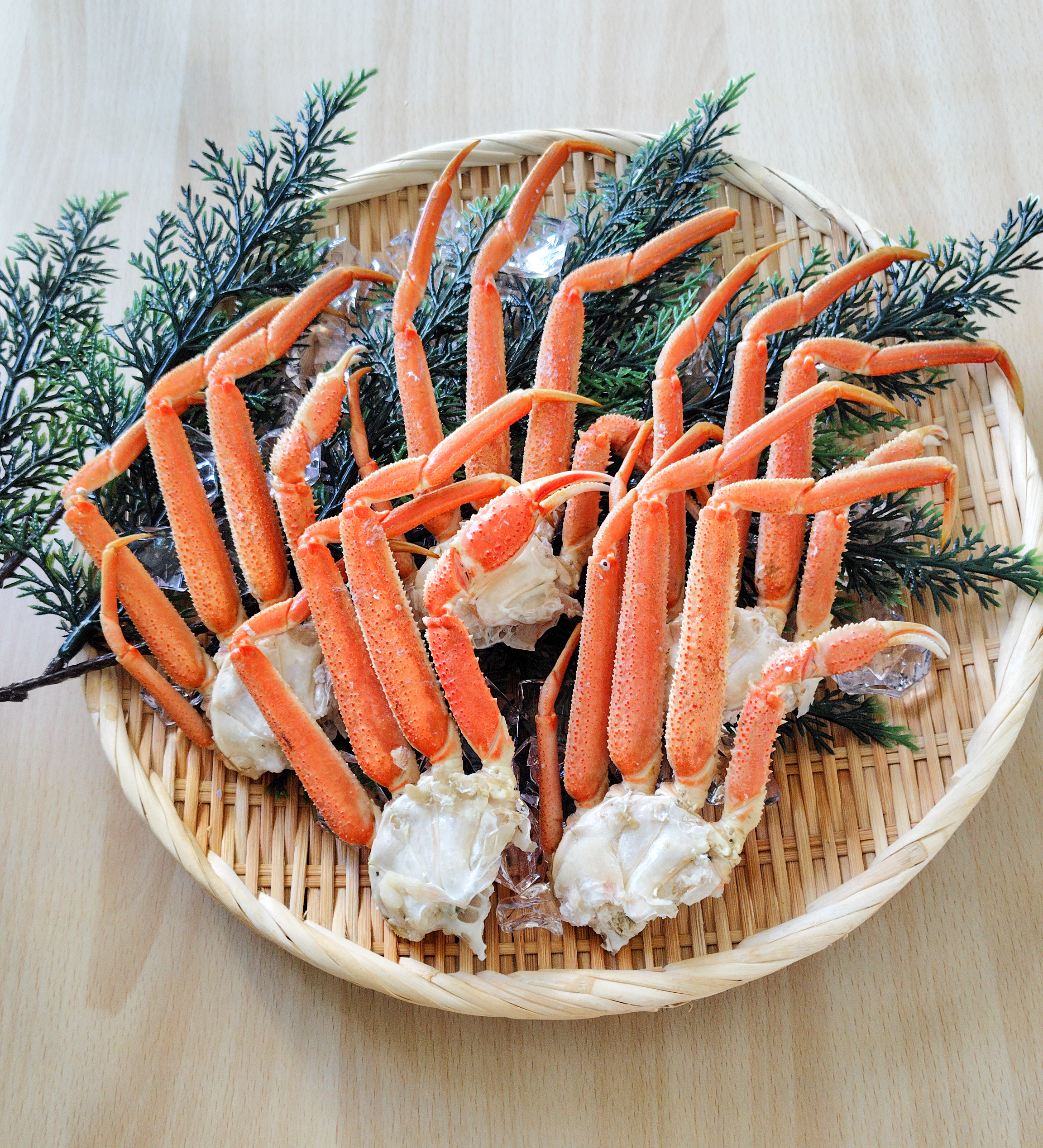 北海道産　ボイル大ずわい蟹足　500ｇ　4～5肩前後